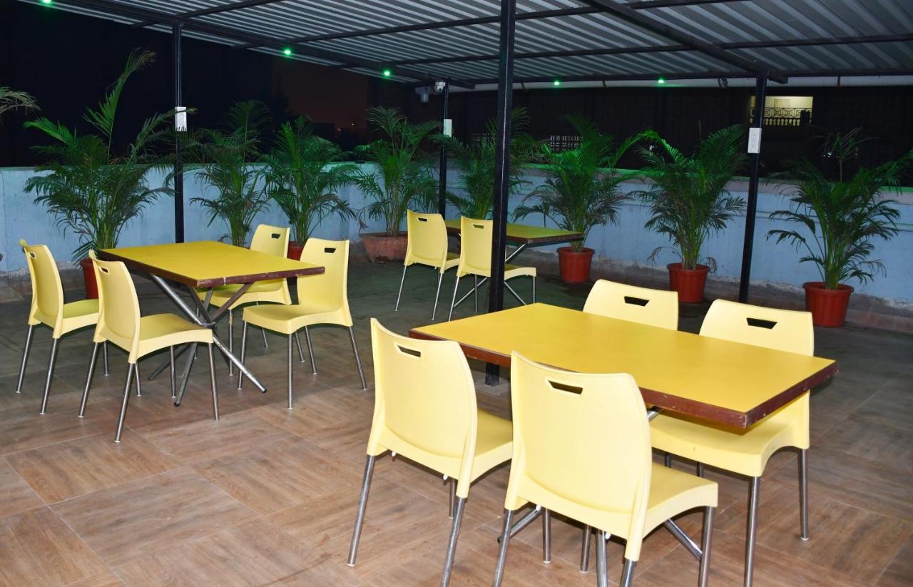 Hotel Megh Residency Navi Mumbai Exterior foto